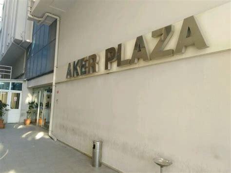 Aker plaza